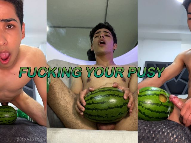 Fucking Watermelon Like It Is Your Pussy (Aodaboy)