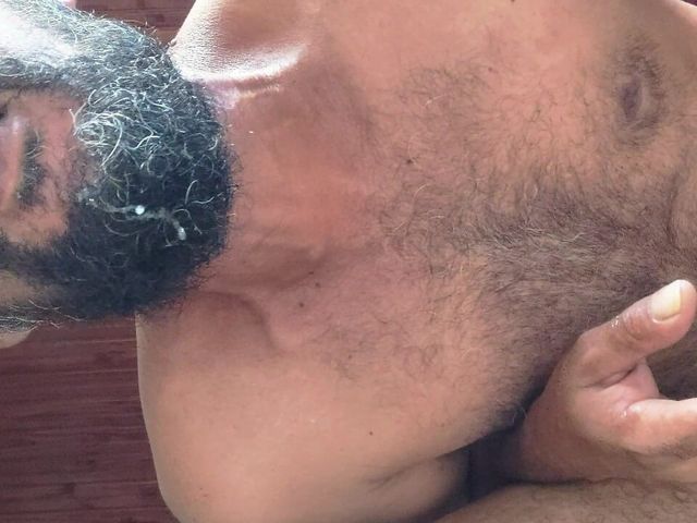 Cum Twice Now (Hairy stink male)