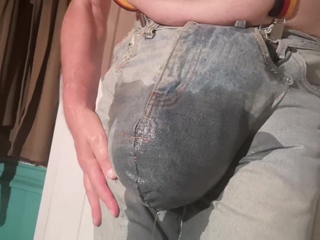 Request for Fan Joshua Pissing in My Jeans (Monster meat studio)