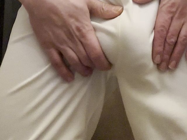 Solo Guy Pissing in My Training Shorts (Samuel hardy)