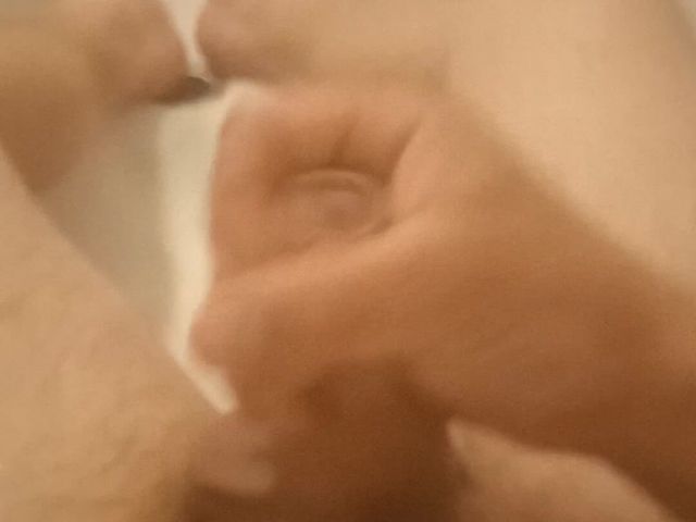 Steamy Masturbation in My Bathroom (Ronie)