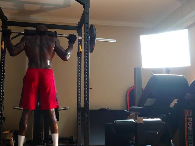 Hallelujah Johnson Tall Dark Chocolate Muscles Tattoos Body Gym session (Hallelujah Johnson)